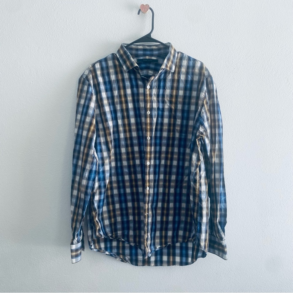 Perry Ellis blue plaid button down shirt